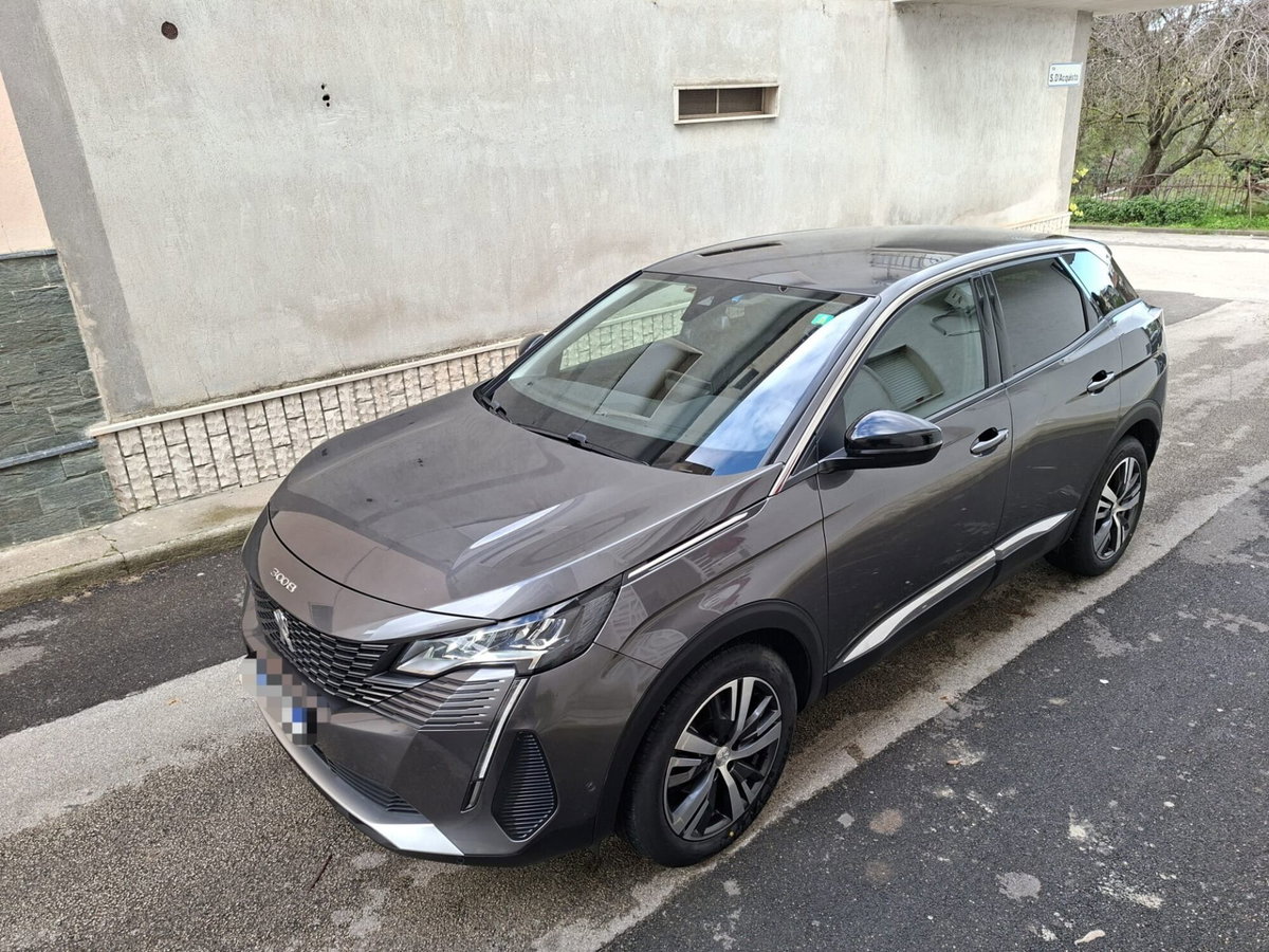 Peugeot 3008 BlueHDi 130 S&S EAT8 Allure Pack (5)