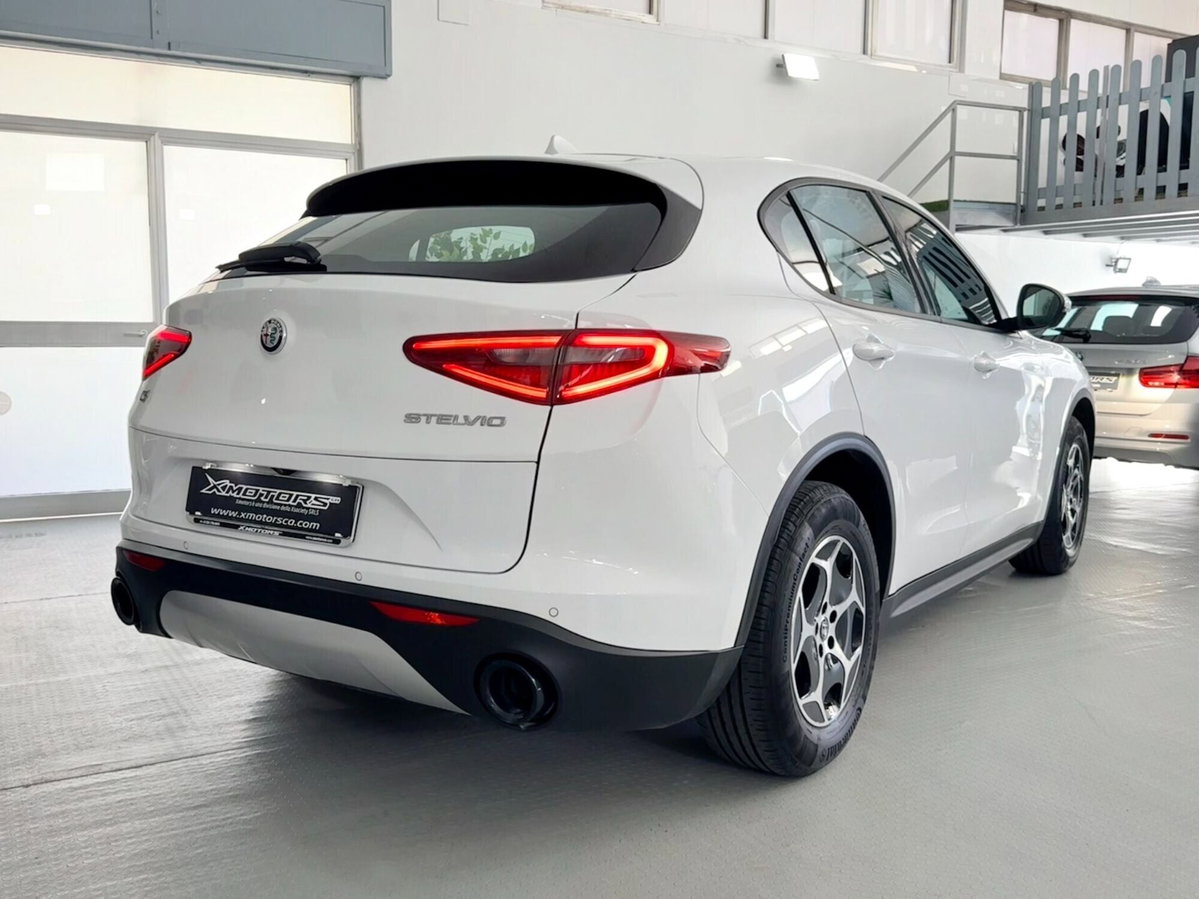 Alfa Romeo Stelvio Stelvio 2.2 Turbodiesel 190 CV AT8 Q4 Super Business (5)