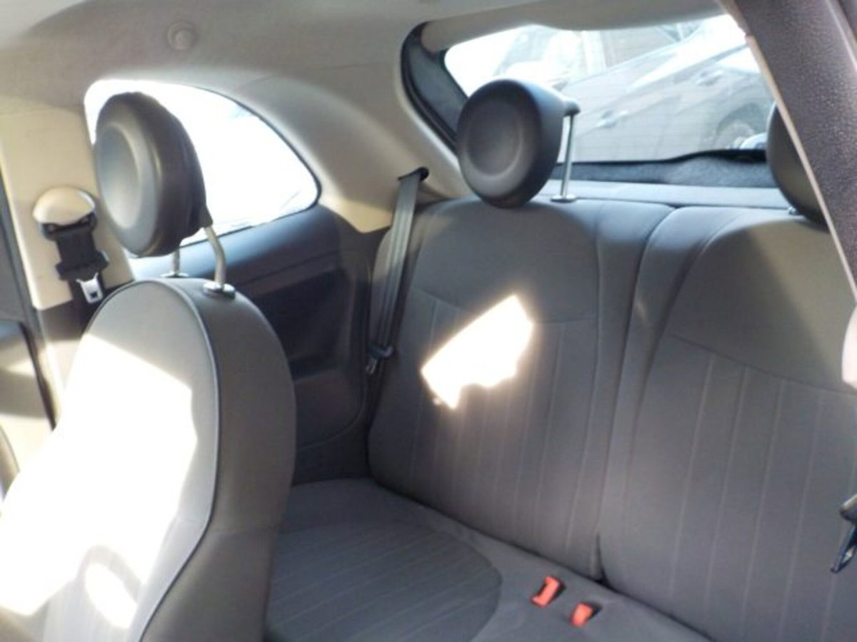 Fiat 500 1.3 Multijet 16V 95 CV Lounge (7)