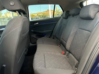 Volkswagen Golf 2.0 TDI SCR Life (13)