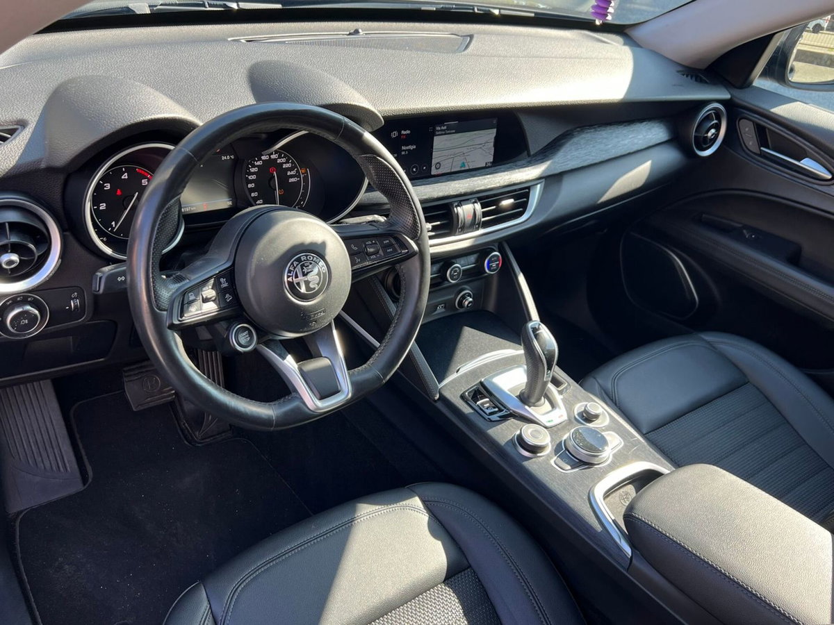 Alfa Romeo Stelvio Stelvio 2.2 Turbodiesel 190 CV AT8 Q4 Super Business (11)