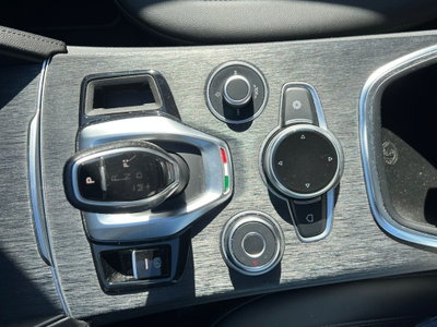 Alfa Romeo Stelvio Stelvio 2.2 Turbodiesel 190 CV AT8 Q4 Super Business (19)
