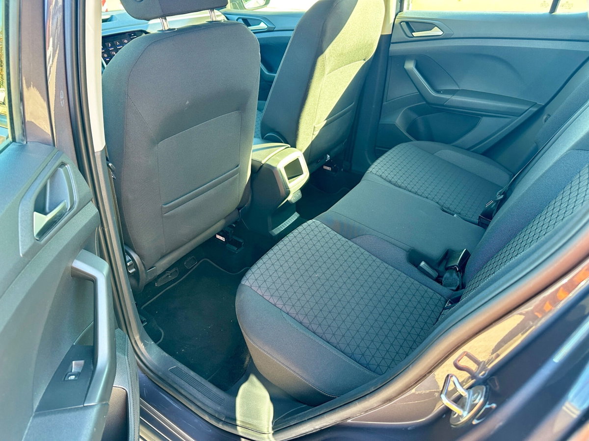 Volkswagen T-Cross 1.0 TSI 110 CV DSG Style (15)