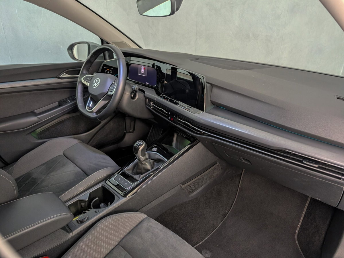 Volkswagen Golf 1.5 TSI EVO ACT Style (7)