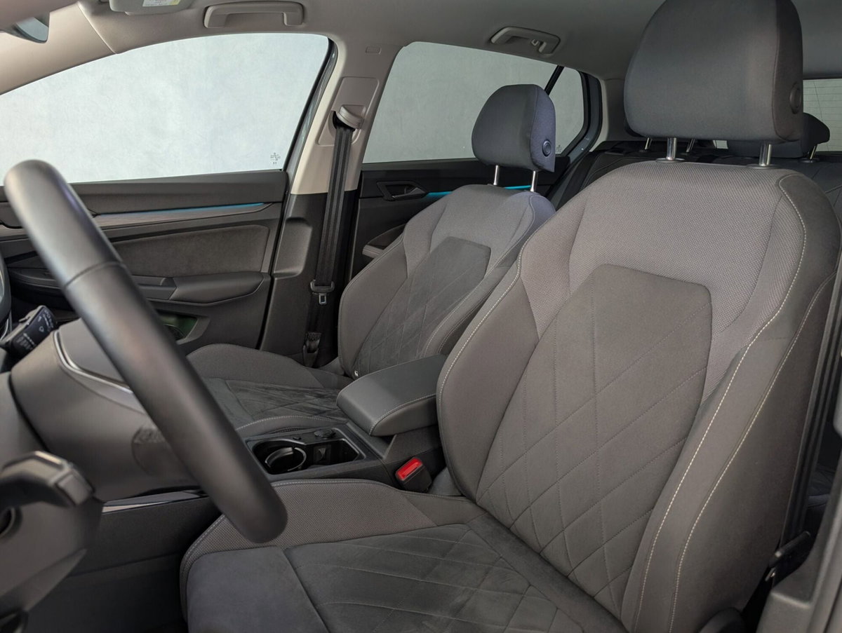 Volkswagen Golf 1.5 TSI EVO ACT Style (8)