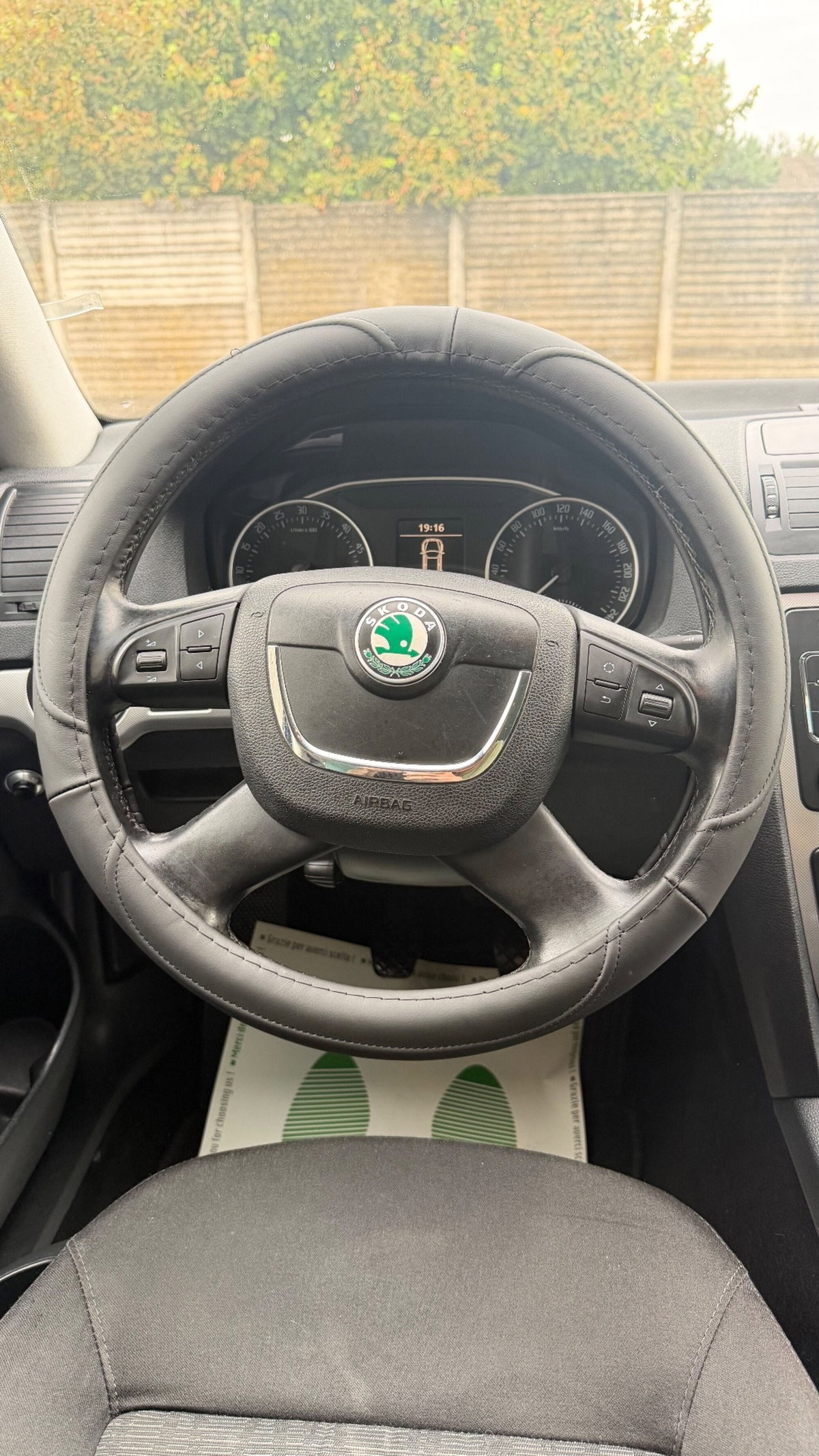 Skoda Octavia 1.6 TDI CR F.AP. DSG Elegance (15)