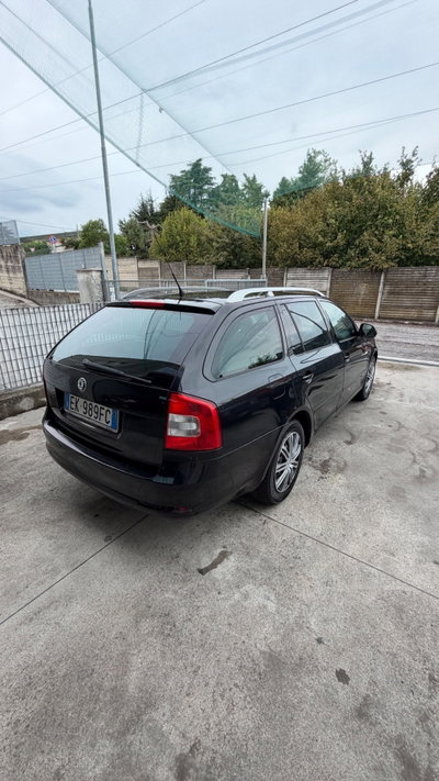 Skoda Octavia 1.6 TDI CR F.AP. DSG Elegance (4)