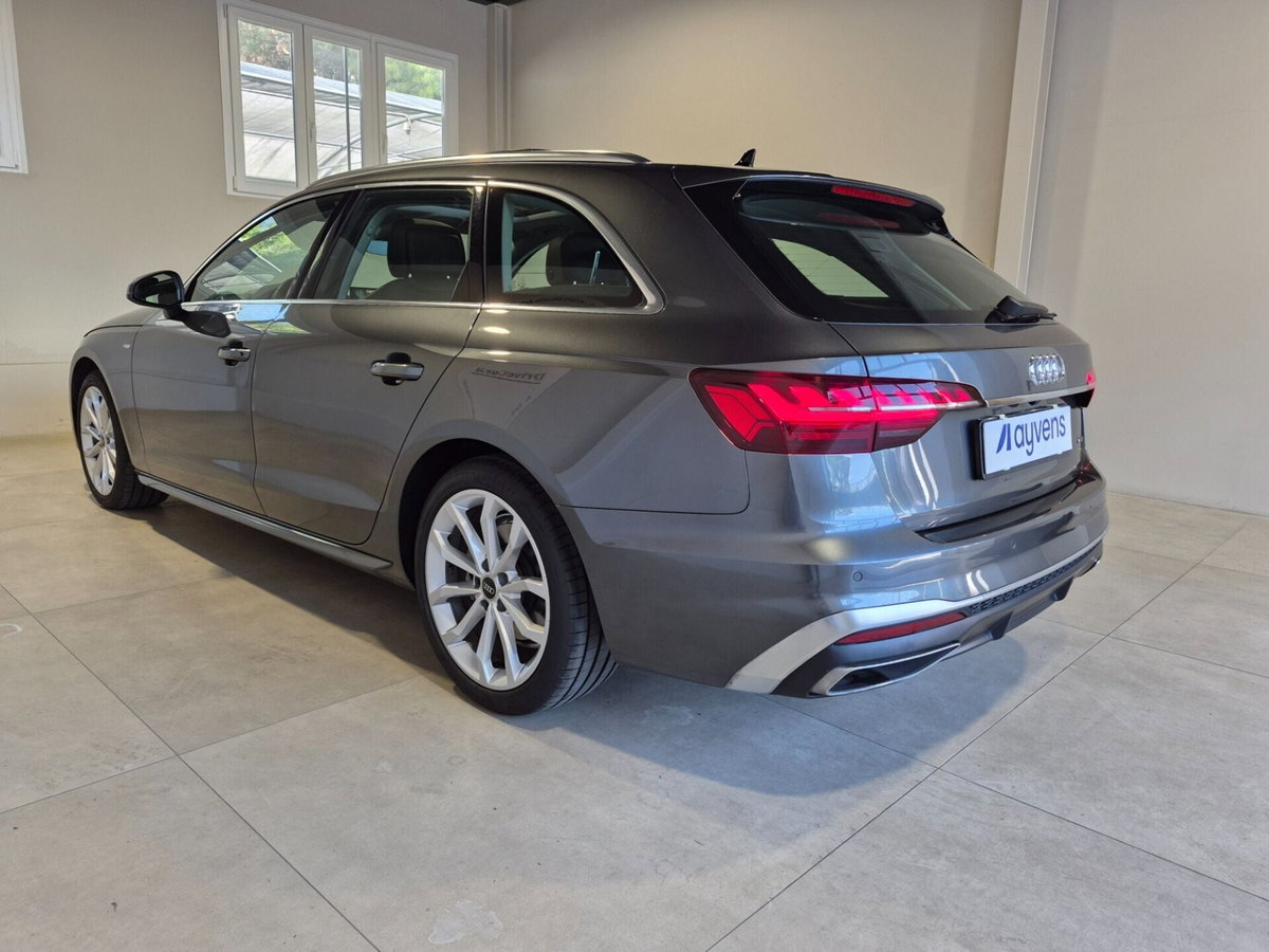 Audi A4 Avant 40 TFSI quattro S tronic S line edition (11)