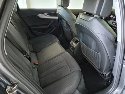 Audi A4 Avant 40 TFSI quattro S tronic S line edition (18)
