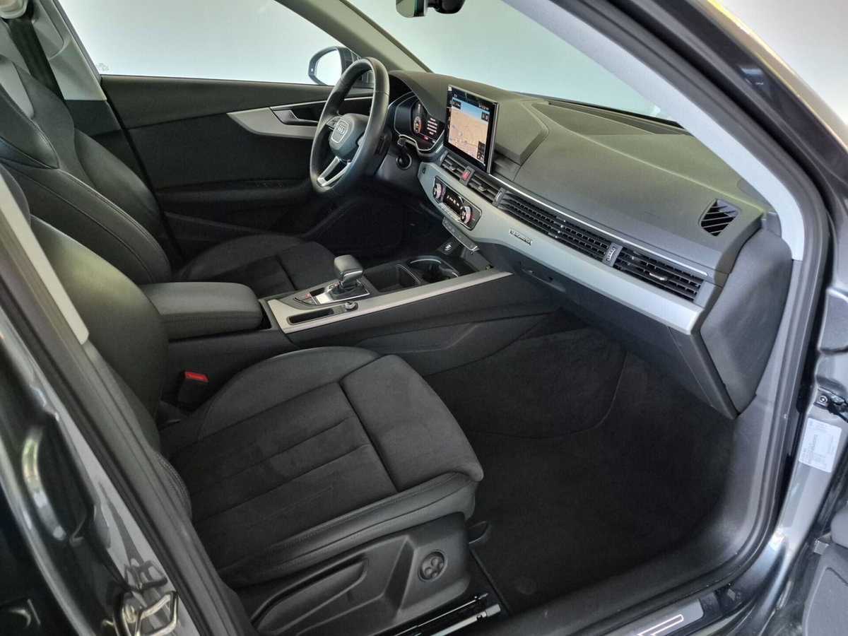 Audi A4 Avant 40 TFSI quattro S tronic S line edition (19)
