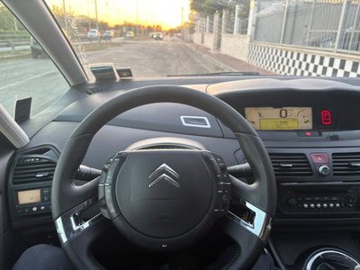 Citroen C4 Picasso 1.6 HDi 110 FAP Style (11)