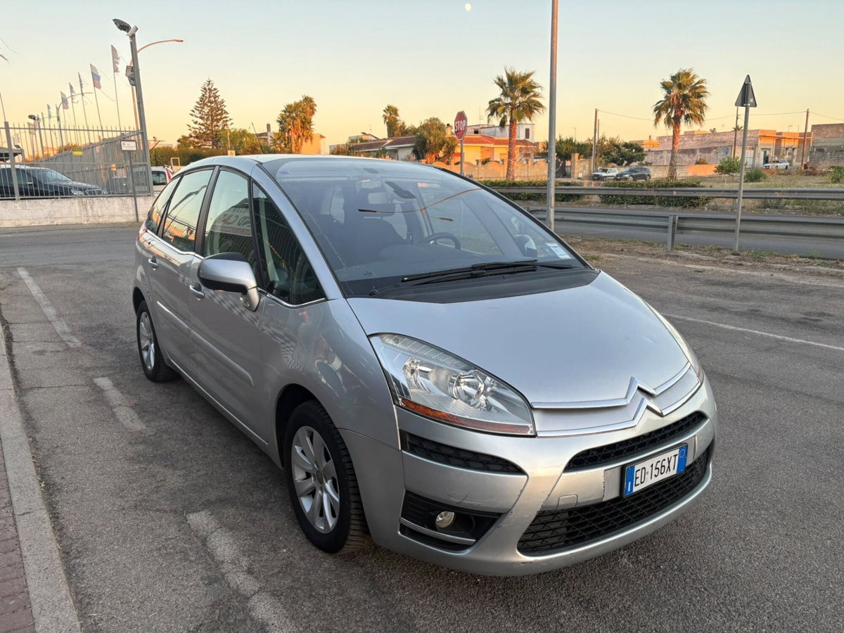 Citroen C4 Picasso 1.6 HDi 110 FAP Style (3)