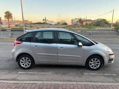 Citroen C4 Picasso 1.6 HDi 110 FAP Style (4)