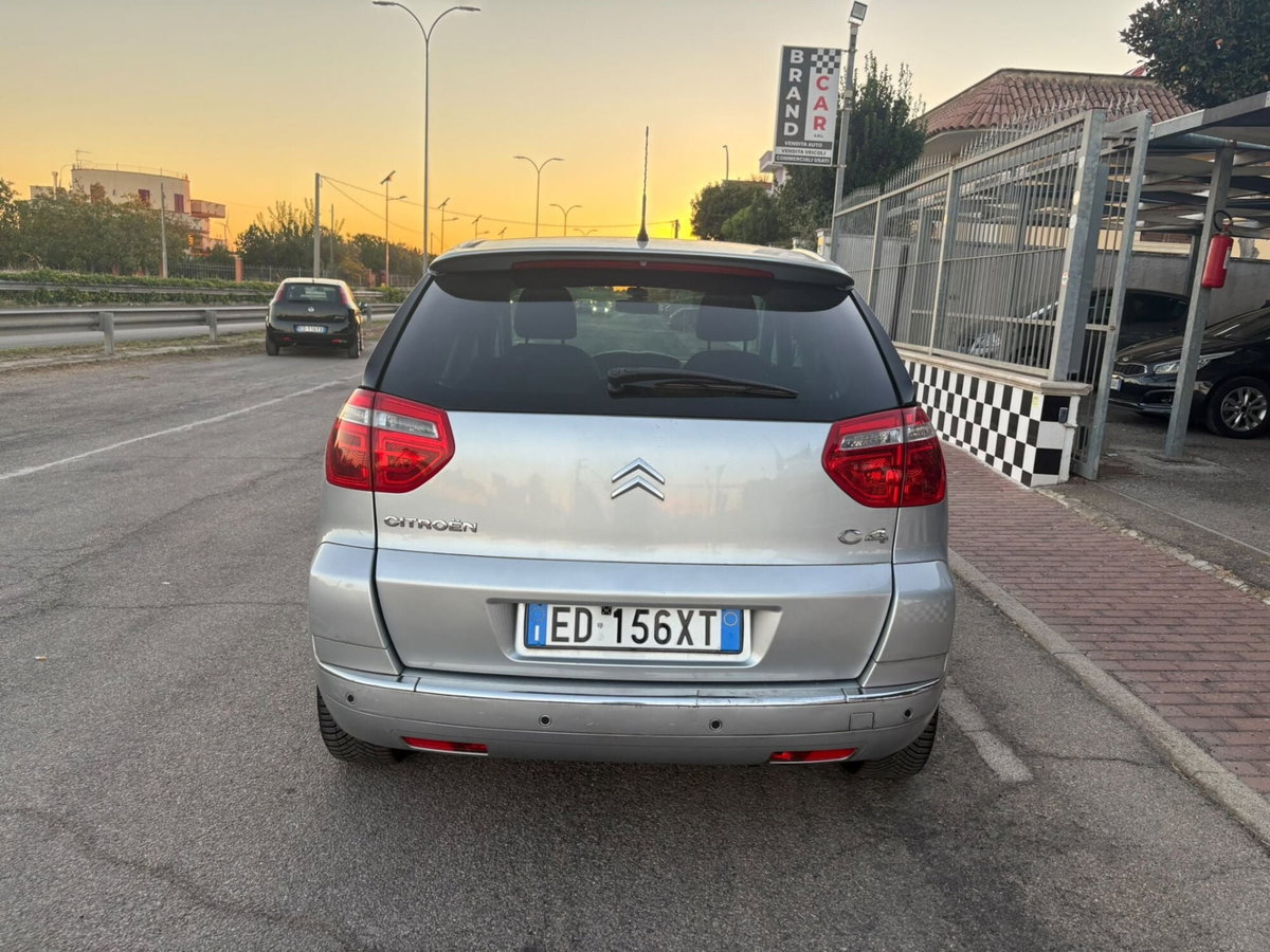 Citroen C4 Picasso 1.6 HDi 110 FAP Style (6)