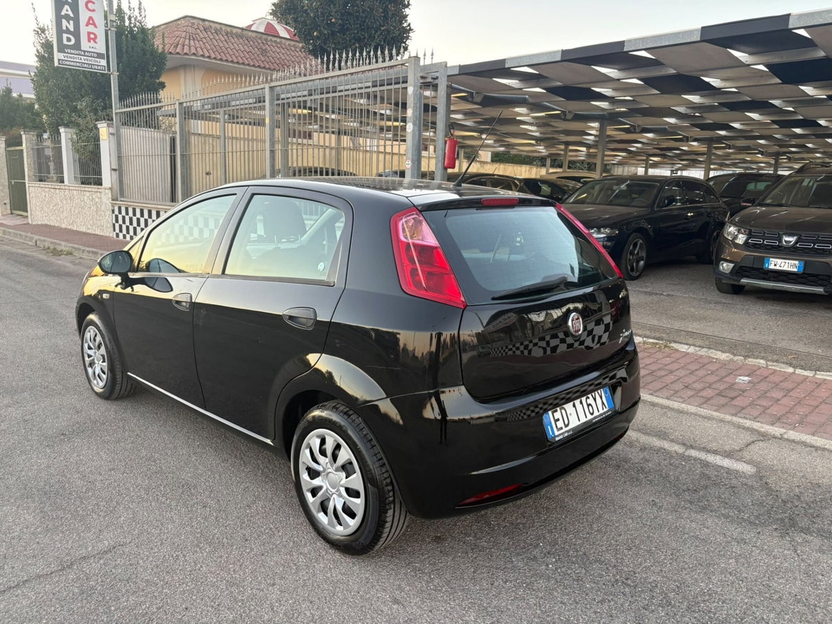 Fiat Grande Punto 1.2 5 porte Actual (7)