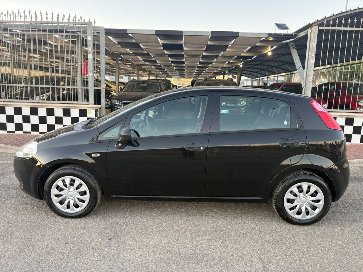 Fiat Grande Punto 1.2 5 porte Actual (8)
