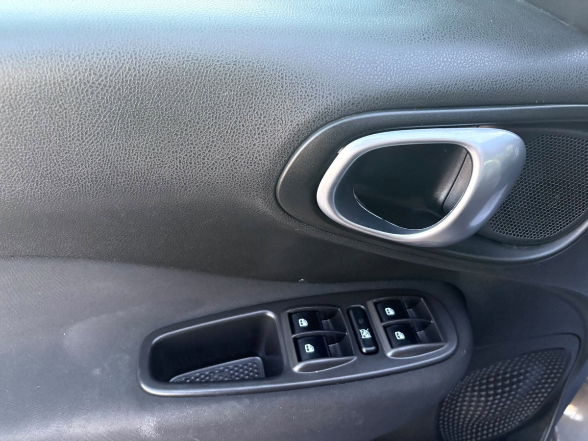 Fiat 500L 1.6 Multijet 120 CV Pop Star (9)
