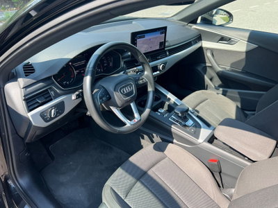 Audi A4 Avant 35 TDI/163 CV S tronic S line edition (13)