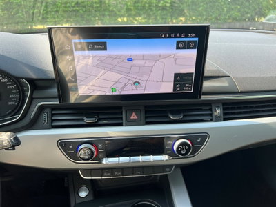 Audi A4 Avant 35 TDI/163 CV S tronic S line edition (14)