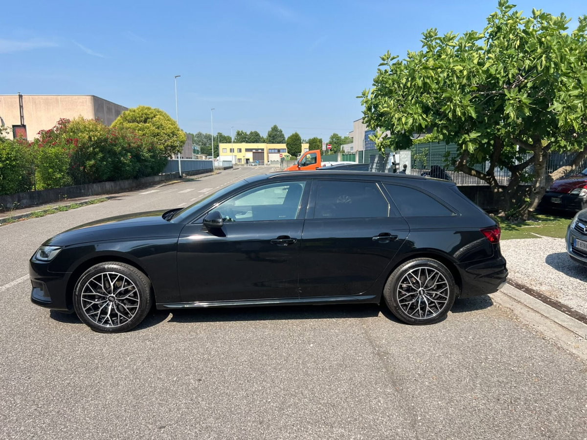 Audi A4 Avant 35 TDI/163 CV S tronic S line edition (4)