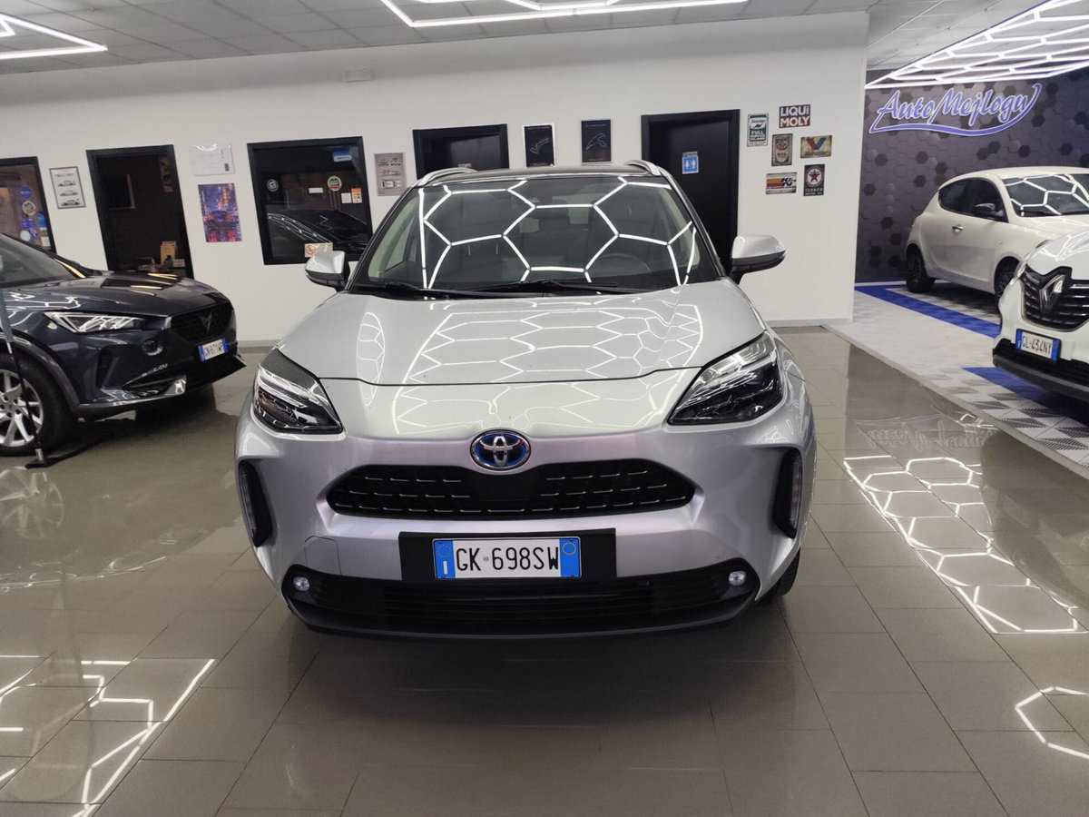 Toyota Yaris Cross 1.5 Hybrid 5p. E-CVT Lounge (5)