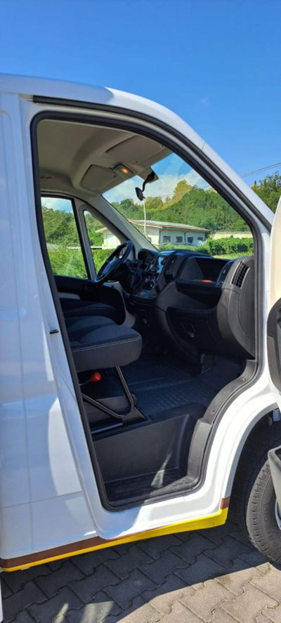 Fiat Ducato Cabinato cassonato L4 2.2 diesel 140cv (14)