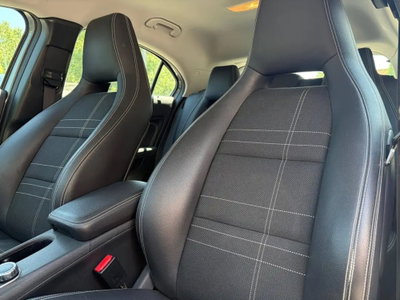 Mercedes-Benz Classe A 200 d Sport (14)