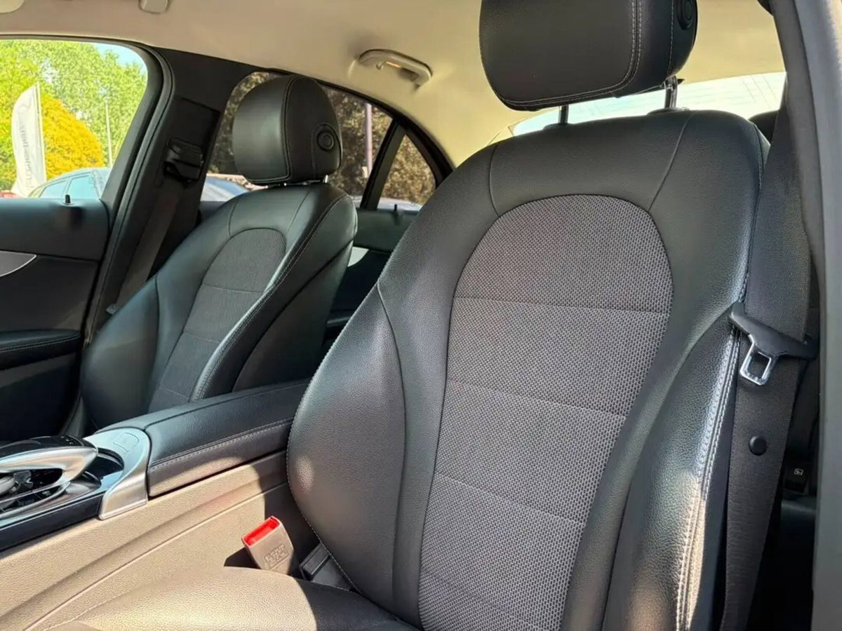 Mercedes-Benz Classe C 220 d 4Matic Auto Premium (13)
