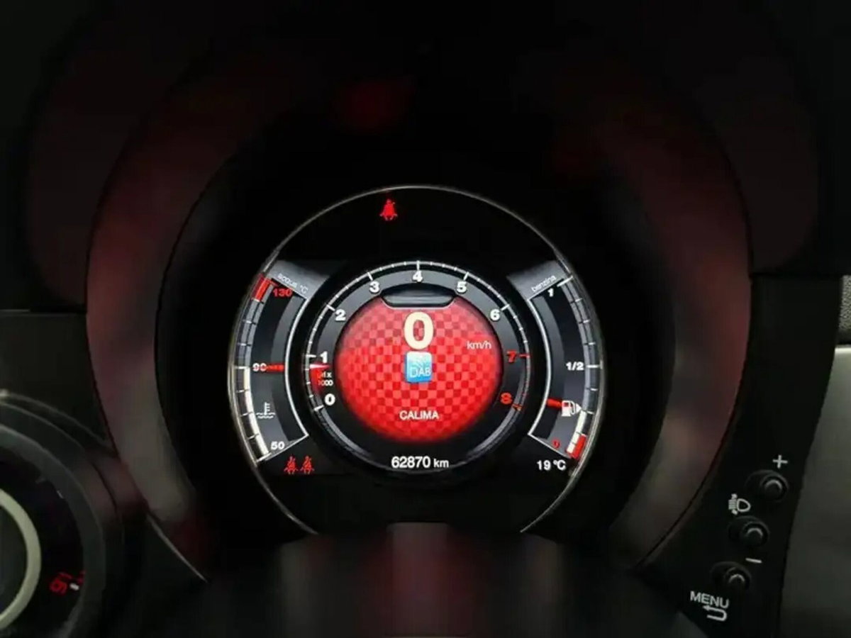 Abarth 595 595 1.4 Turbo T-Jet 165 CV Turismo (11)