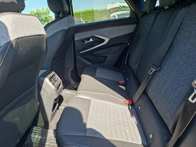 Peugeot 3008 1.2 hybrid Allure 145cv e-dcs6 (14)