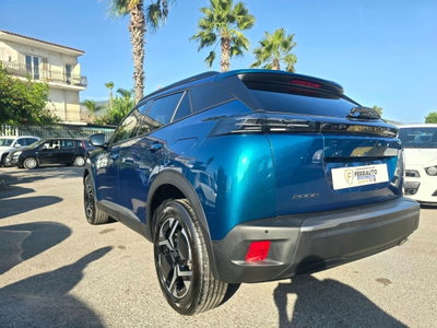 Peugeot 2008 1.2 turbo Allure 100cv (12)