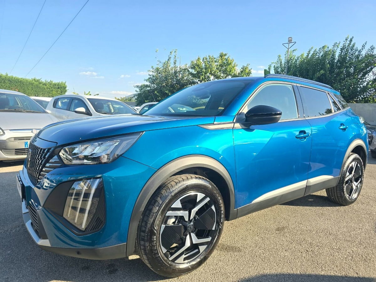 Peugeot 2008 1.2 turbo Allure 100cv (6)