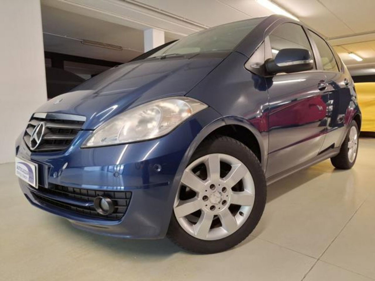 Mercedes-Benz Classe A 160 BlueEFFICIENCY Elegance (20)