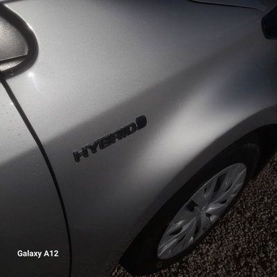 Toyota Yaris 1.5 Hybrid 5 porte Lounge (2)