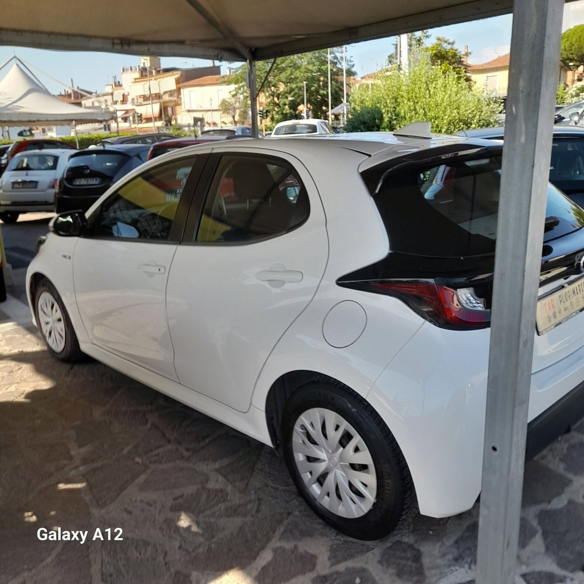 Toyota Yaris 1.5 Hybrid 5 porte Style (2)