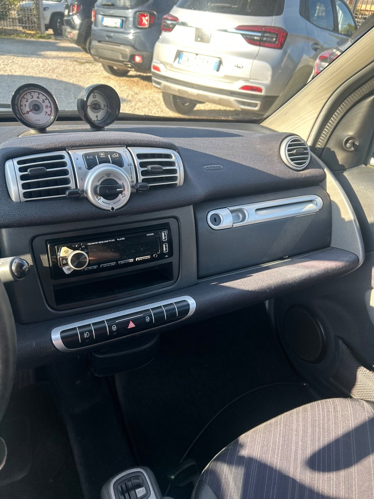 smart Fortwo 1000 52 kW MHD coupé passion (7)