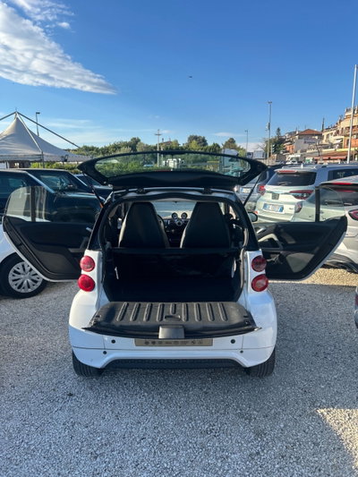 smart Fortwo 1000 52 kW MHD coupé passion (9)