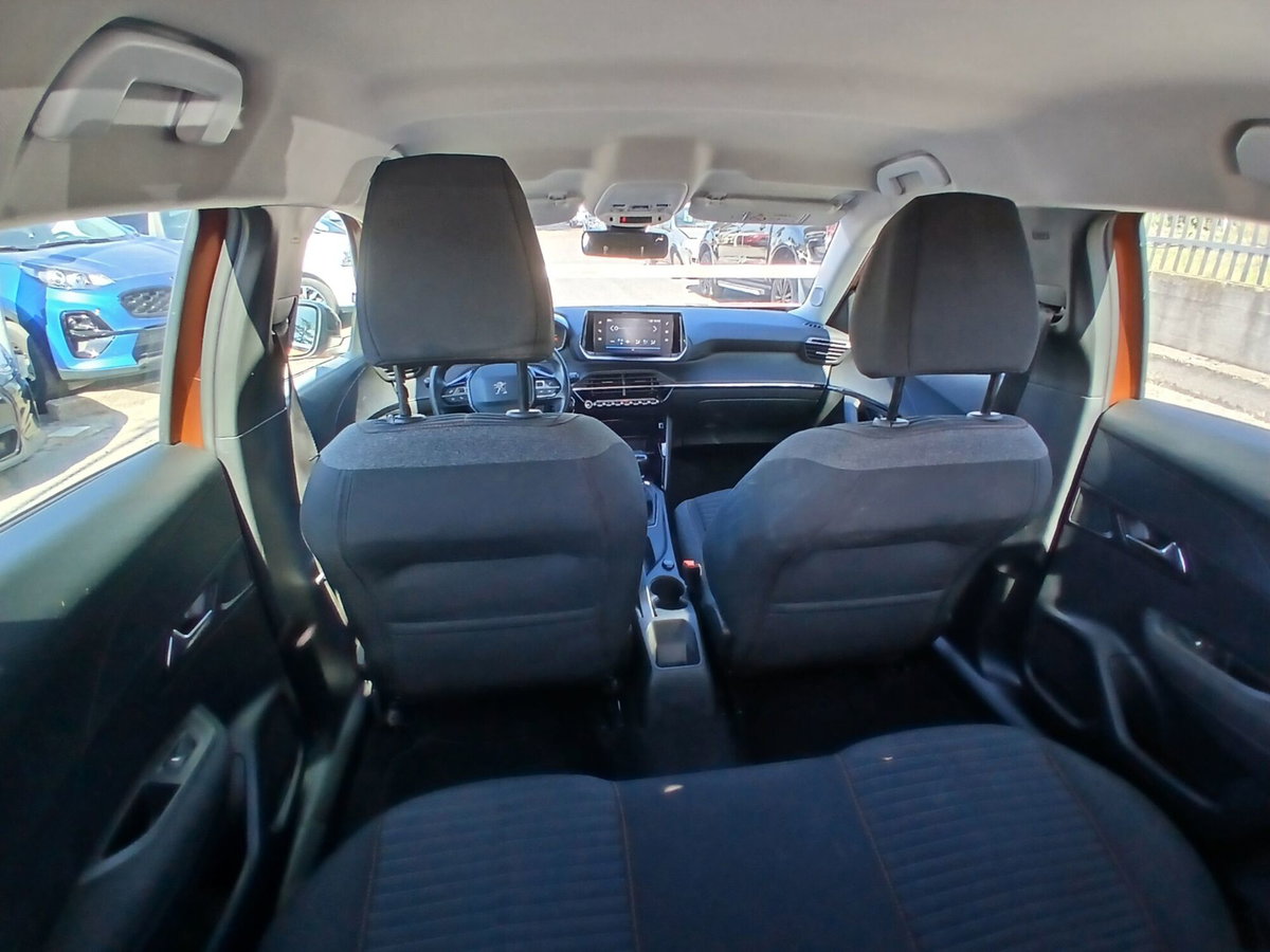 Peugeot 2008 PureTech 100 S&S Active (16)