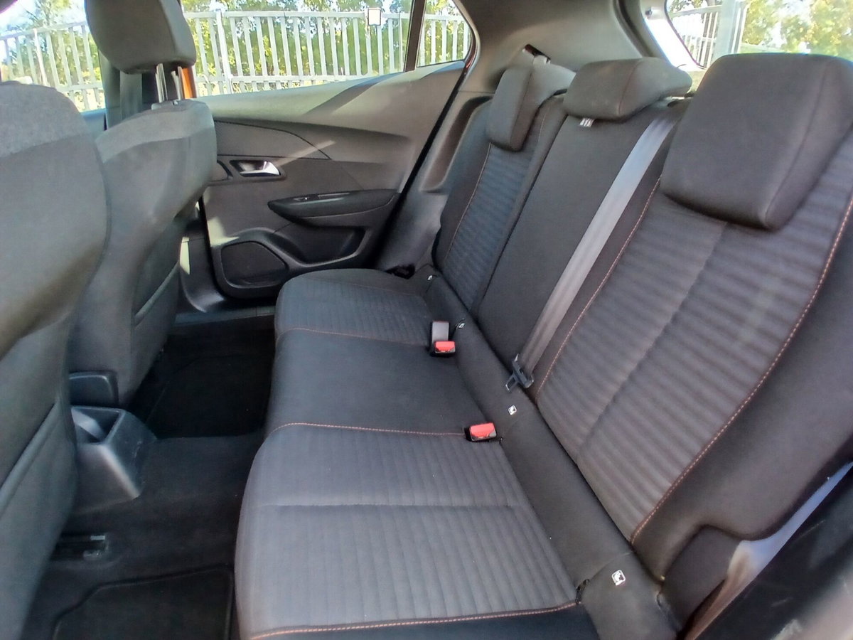 Peugeot 2008 PureTech 100 S&S Active (17)