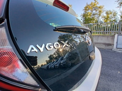 Toyota Aygo X 1.0 VVT-i 72 CV 5 porte Limited Air (13)