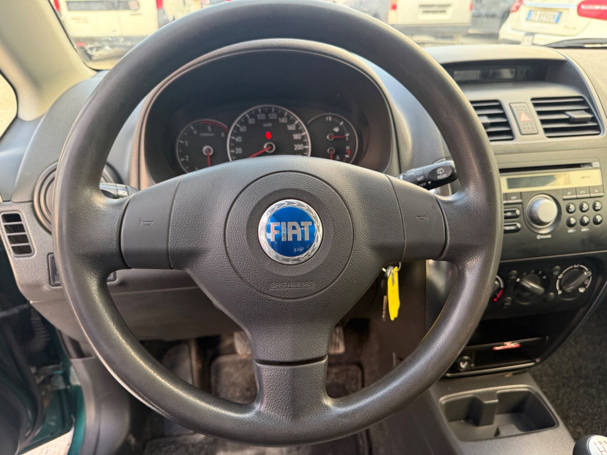 Fiat Sedici 1.9 MJT 4x4 Dynamic (10)