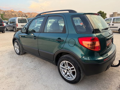 Fiat Sedici 1.9 MJT 4x4 Dynamic (7)