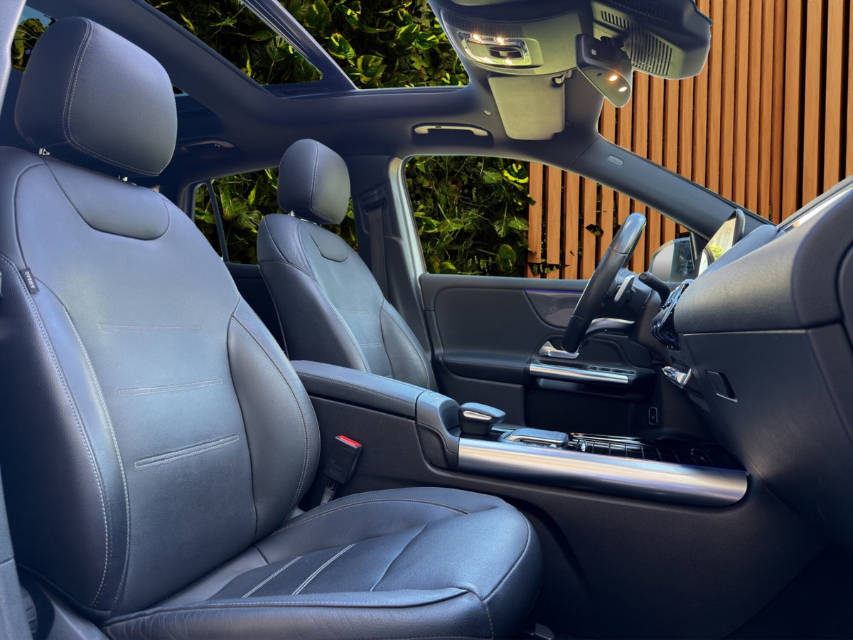 Mercedes-Benz GLA SUV 220 d Automatic 4Matic Premium (12)