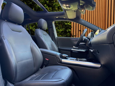 Mercedes-Benz GLA SUV 220 d Automatic 4Matic Premium (12)