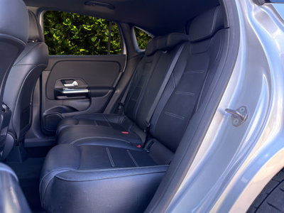 Mercedes-Benz GLA SUV 220 d Automatic 4Matic Premium (20)