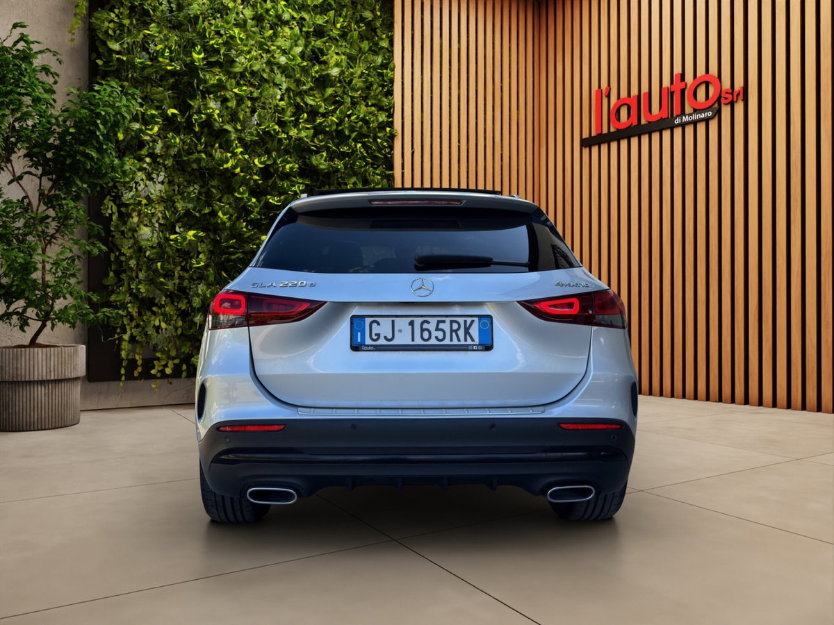 Mercedes-Benz GLA SUV 220 d Automatic 4Matic Premium (6)