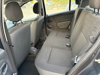 Dacia Duster 1.5 dCi 90CV 4x2 Ambiance (6)