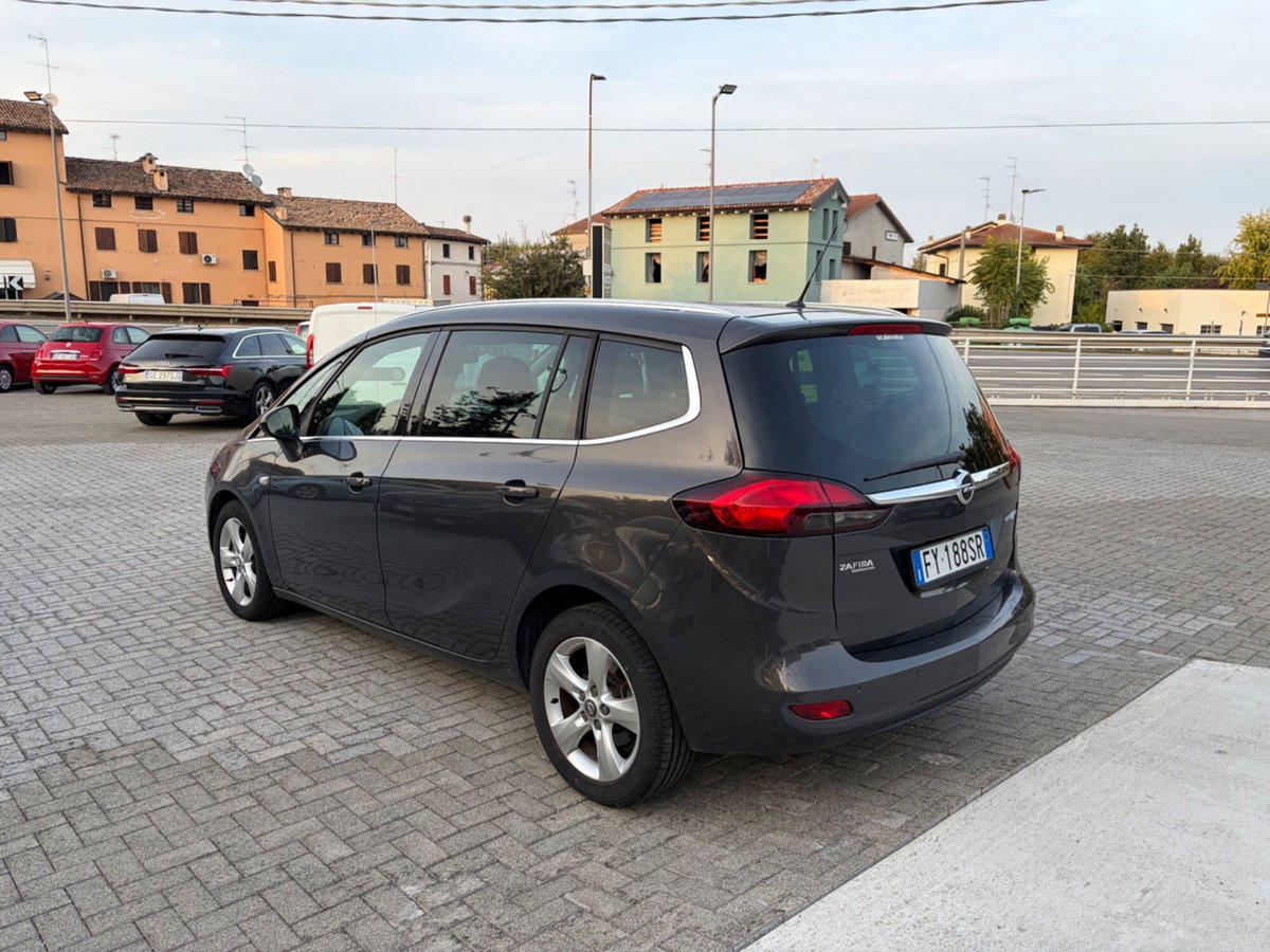 Opel Zafira Tourer 1.6 Turbo EcoM 150CV Cosmo (5)