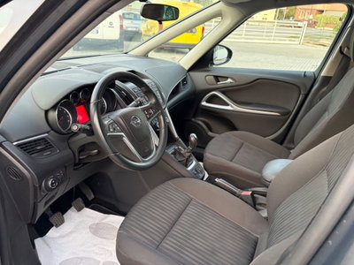 Opel Zafira Tourer 1.6 Turbo EcoM 150CV Cosmo (8)