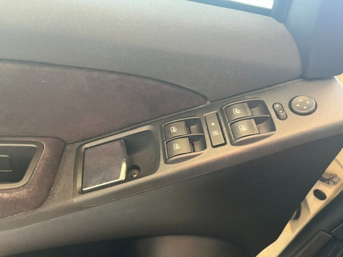 Lancia Musa 1.3 Multijet 16V 90 CV Oro (9)